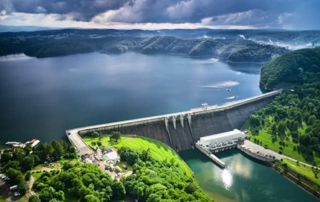 Elektrownia wodna zachodniopomorskie – historia i nowoczesność w energii odnawialnej